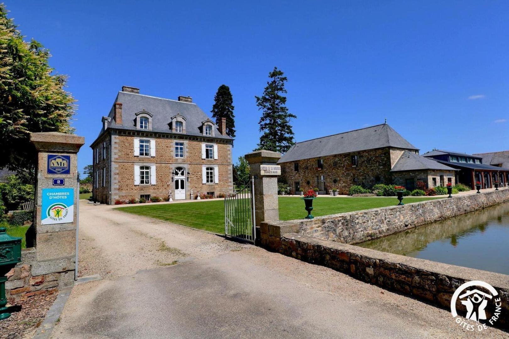 Mezieres-Sur-Couesnon Lodge Des Vignes מראה חיצוני תמונה